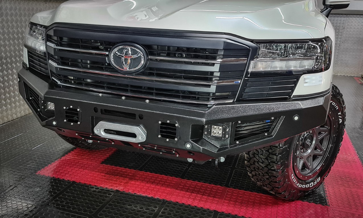 RXT Bullbar - 300 Series - Image 2