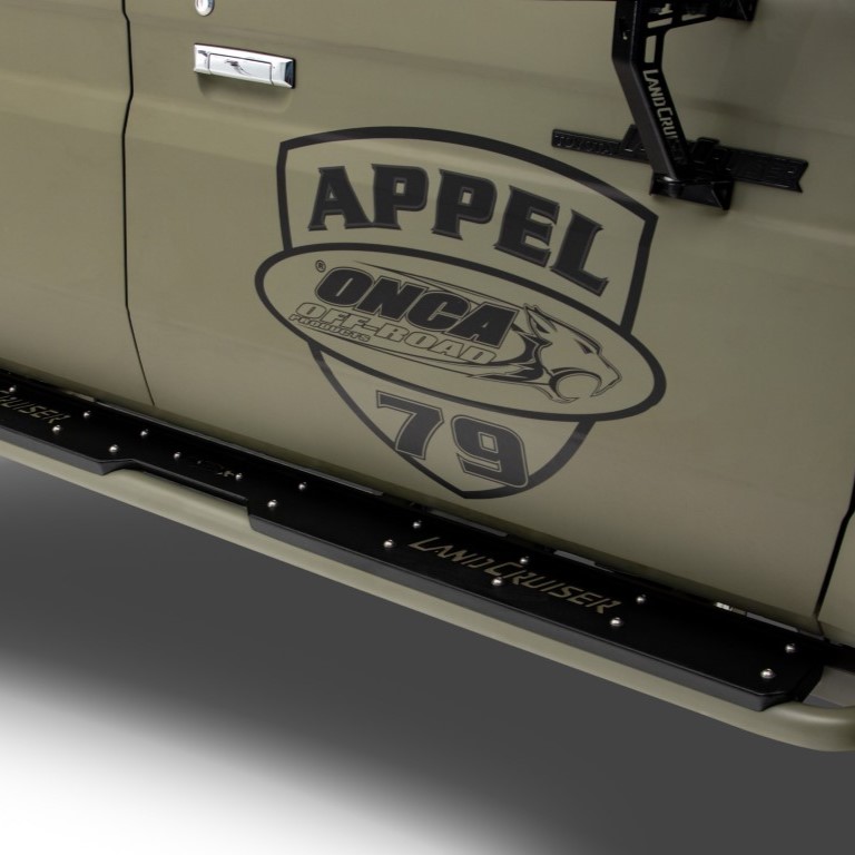 Extreme Rock Sliders D/Cab (70 Series)