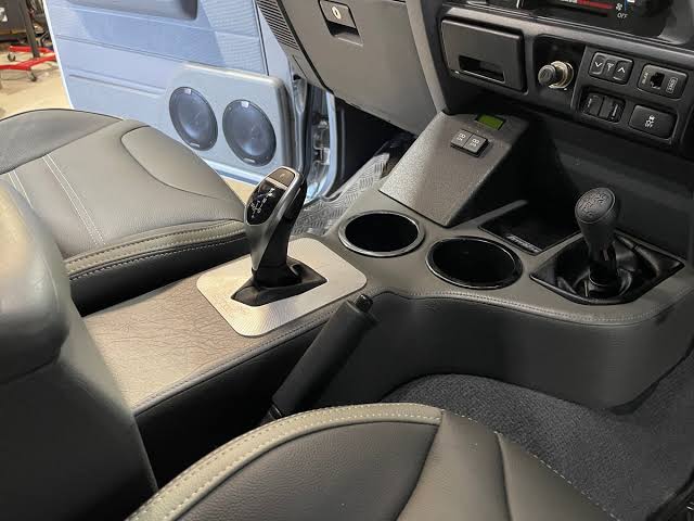 79 Series V8 to an 8-Speed Auto - Image 2