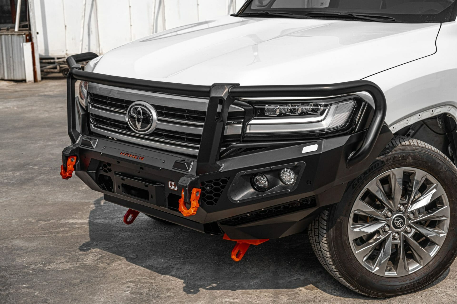 Toyota Land Cruiser 300 King Plus Series - Image 5
