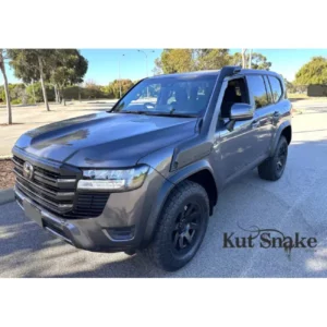 Kut Snake Land Cruiser 300 Series Fender Flares
