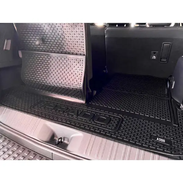 Land Cruiser Prado 250 Split Boot Mat - Image 4