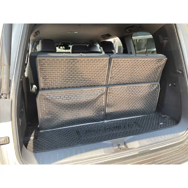 Land Cruiser 300 Series Split Boot Mat - Image 5
