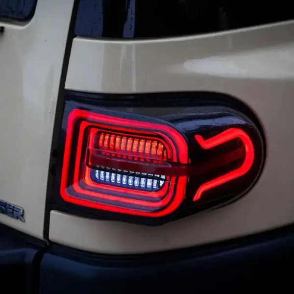 FJ Cruiser Tail Lights LED - Image 2